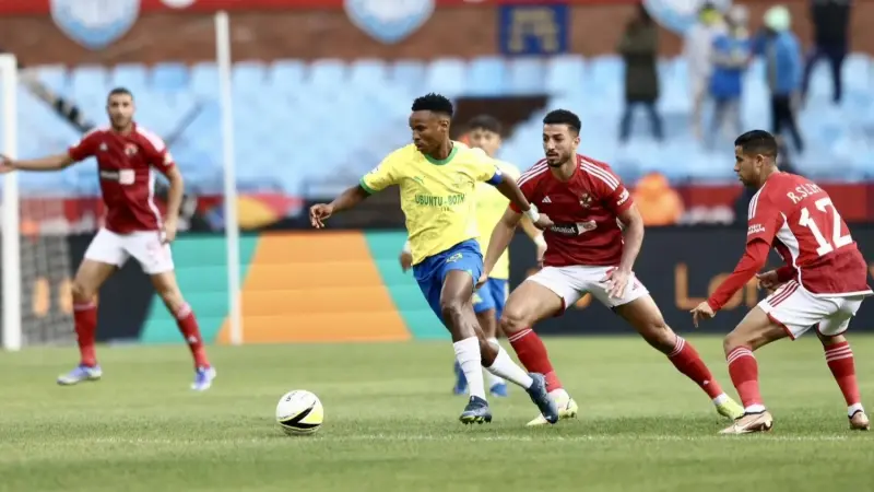 معلق مباراة الأهلي وصن داونز اليوم.. صوت تونسي يلهب الأجواء