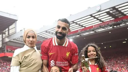 أكبر من التوقعات.. تفاصيل إمبراطورية محمد صلاح المالية في بريطانيا