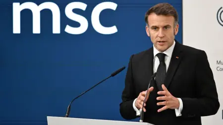 related_news_inside_blogsماكرون يدعو العالم إلى التعامل مع أوروبا "كمثال" بدلا من "انتقادها"