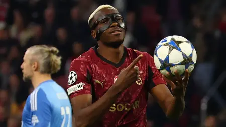 related_news_inside_blogsشرط سري يمنع فيكتور أوسيمين من الانتقال إلى عملاق الدوري الإيطالي.. ما هو؟