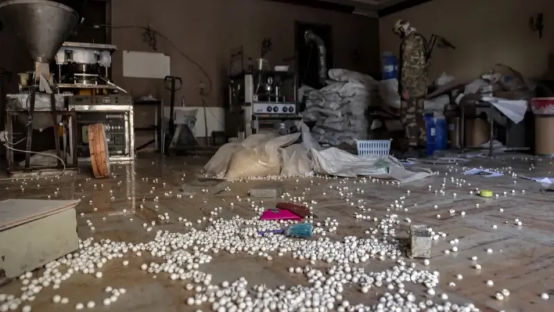 عملية واسعة تفكك أكبر شبكة لإنتاج وتوزيع المخدرات في أوروبا