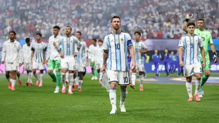 related_news_inside_blogsكأس العالم 2026 - ميسي يتحدى إنجلترا: "مباراة خاصة وتاريخية"
