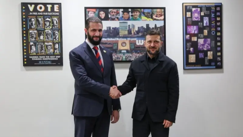 زيلينسكي يصل سوريا ويلتقي الشرع في دمشق