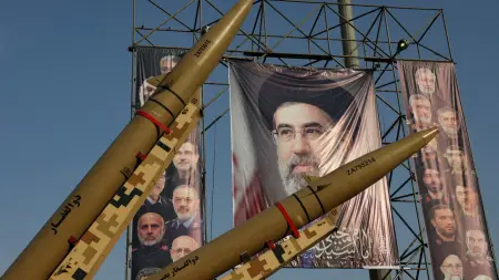 اقتصاد يتآكل وترسانة تتوسع.. لماذا تتمسك طهران بخيار التصعيد؟