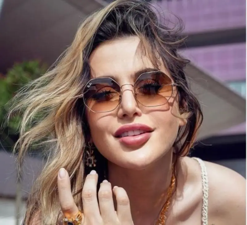 أبطال مسلسل الخائن النسخة العربية
أبطال مسلسل الخائن النسخة العربية