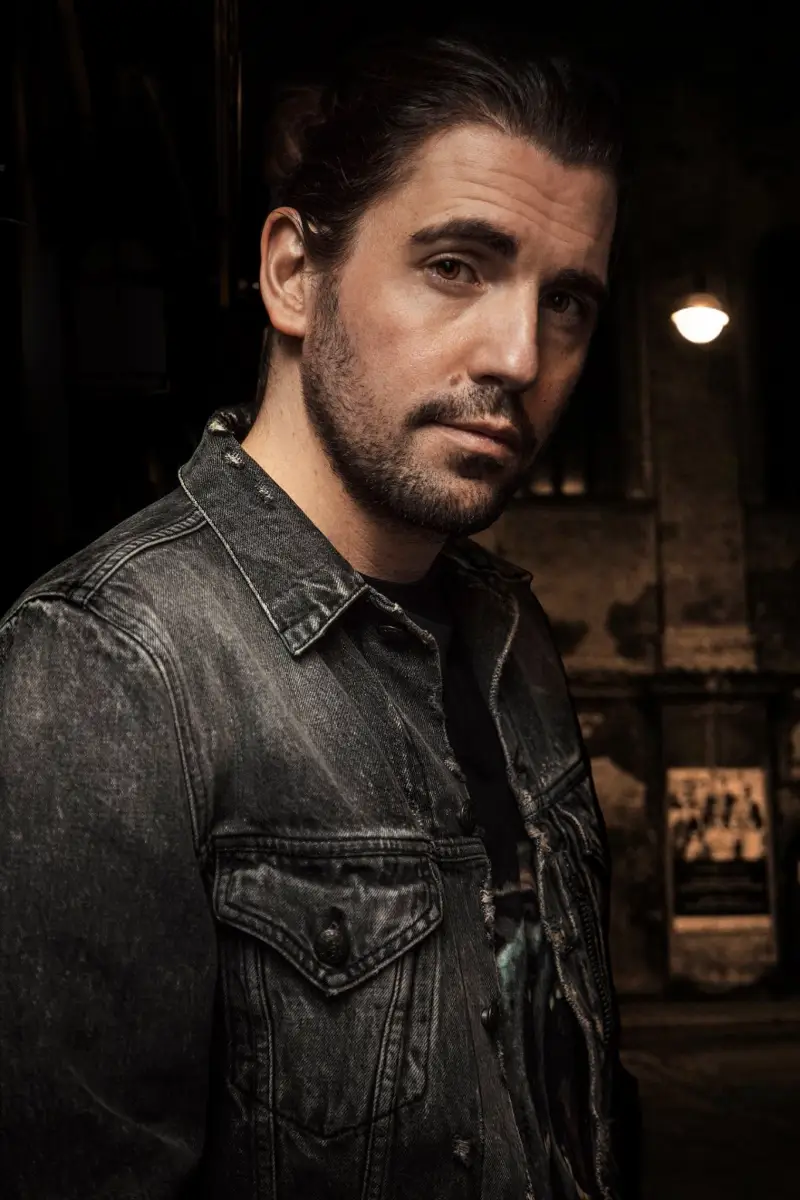 ديمتري فيغاس بطل الفيلم ديمتري فيغاس بطل الفيلم