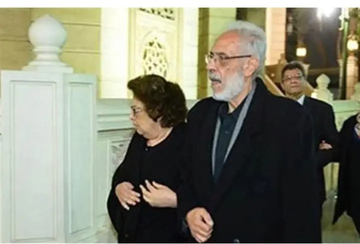 زوجة الفنان نبيل الحلفاوي الثانية تدعى نادية كمال زوجة الفنان نبيل الحلفاوي الثانية تدعى نادية كمال