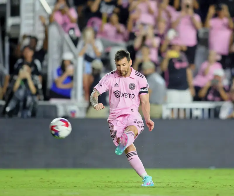 موعد مباراة إنتر ميامي وشارلوت والقنوات الناقلة في الدوري الأميركي - المشهد