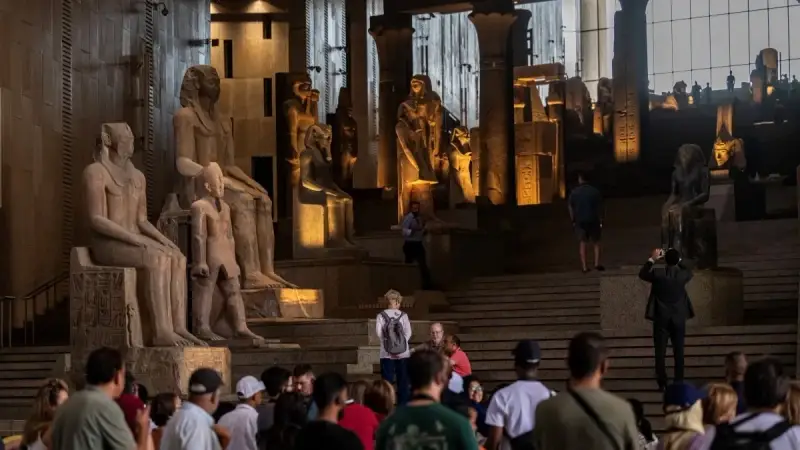 إليك آخر استعدادات افتتاح المتحف المصري الكبير - المشهد