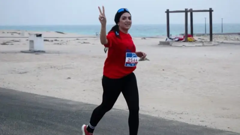 فيديو - إيران تُطارد النساء شاركن بلا حجاب في ماراثون - ريفي
