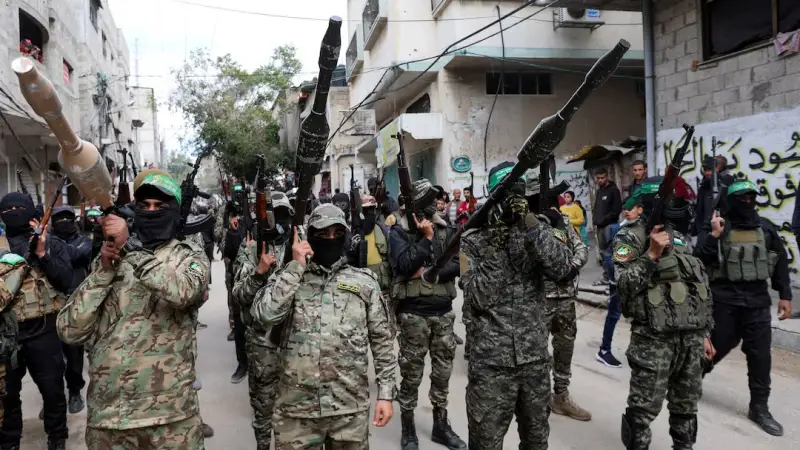 "حماس" تقترح خيارات جديدة تحدد مستقبل سلاحها في غزة.. ما هي؟ 