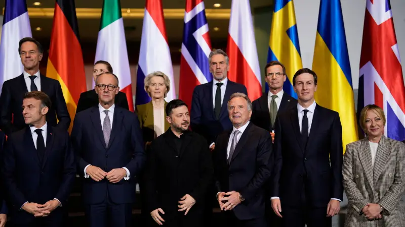 قادة أوروبا: تنازل أوكرانيا عن أراض غير ممكن إلا بضمانات أمنية قوية 