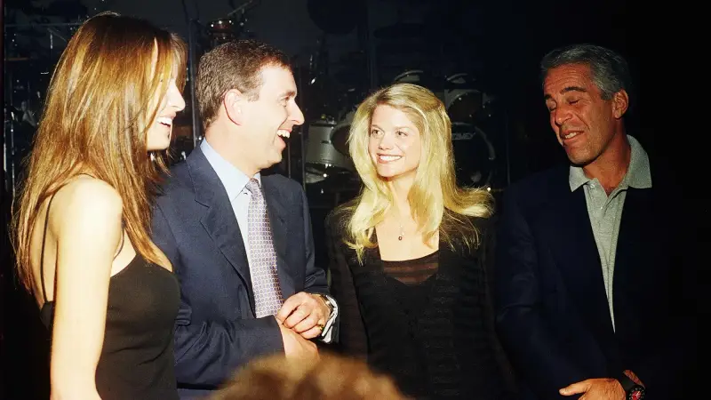 الأمير أندرو طلب من رفيقة إبستين ترتيب لقاءات مع ما وصفهم بـ"أصدقاء غير لائقين"! 