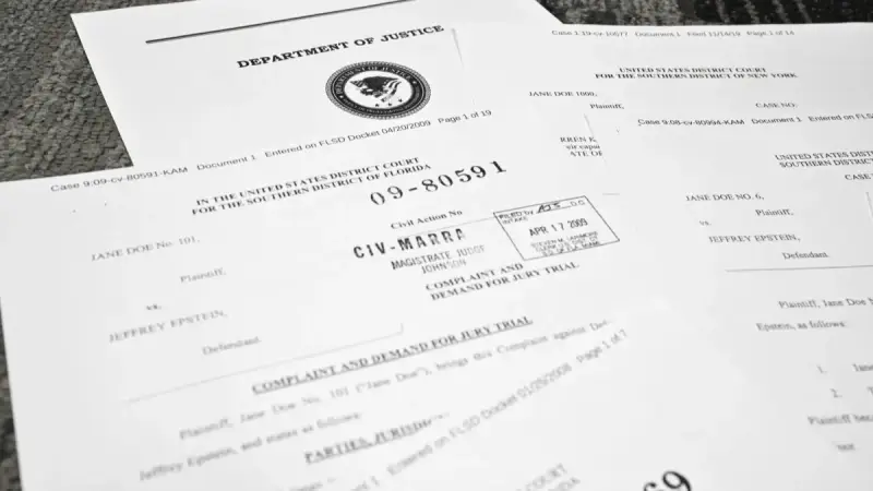 ملفات إبستين تشعل أزمة جديدة داخل وزارة العدل الأميركية 