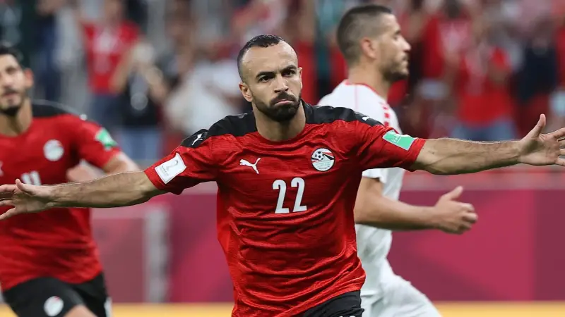 أخبار صفقات الأهلي الشتوية.. آخر تطورات رحيل أفشة ومصطفى العش وسيحا - المشهد