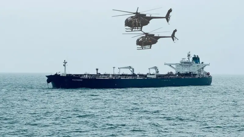 ناقلات بلا هوية وأعلام متبدلة.. ما قصة الأسطول الروسي السري؟ #روسيا 