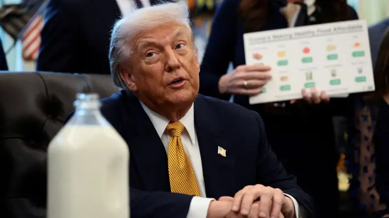 دونالد ترامب: إننا نعيش في عالم مجنون #ترامب 