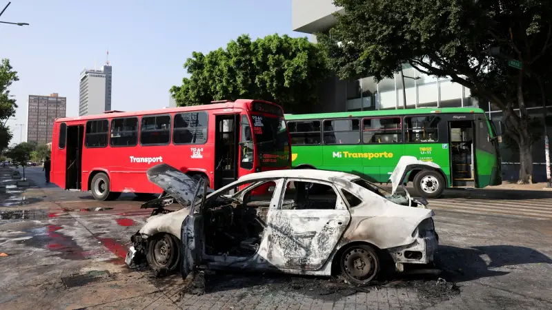 فيديو - أعمال عنف في المكسيك تهدد منشآت كأس العالم 2026 بعد مقتل تاجر  المخدرات "المنتشو" - المشهد
